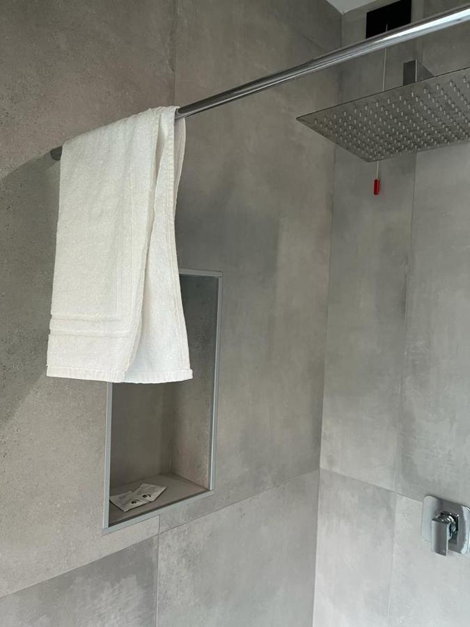 Teodorico Room & Apartment Верона Екстер'єр фото