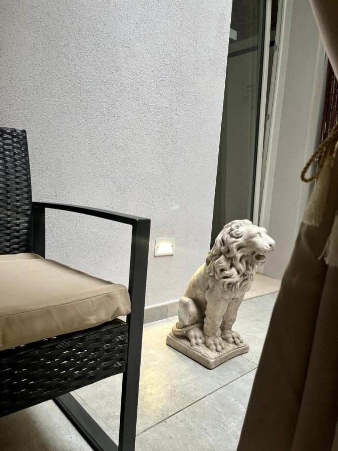 Teodorico Room & Apartment Верона Екстер'єр фото