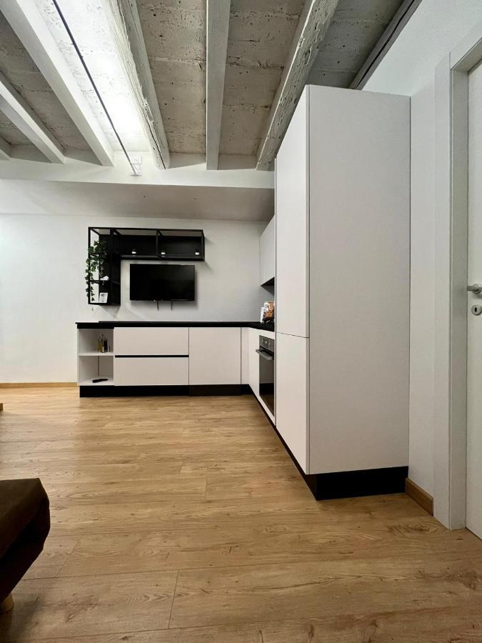 Teodorico Room & Apartment Верона Екстер'єр фото