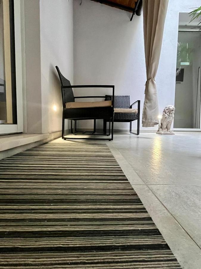 Teodorico Room & Apartment Верона Екстер'єр фото