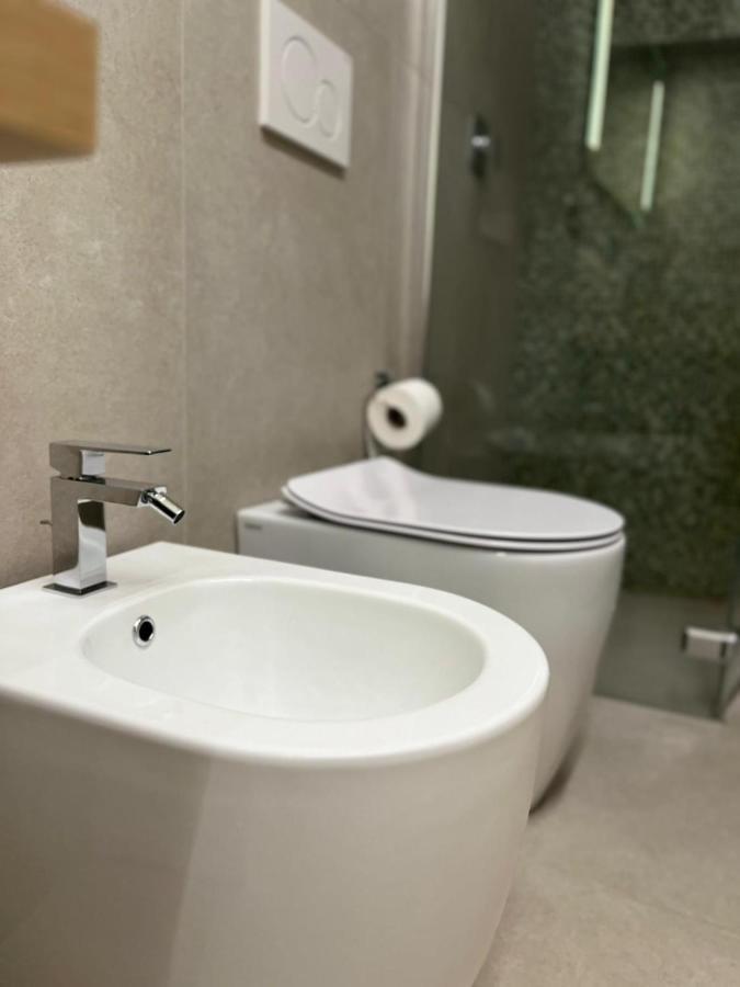 Teodorico Room & Apartment Верона Екстер'єр фото