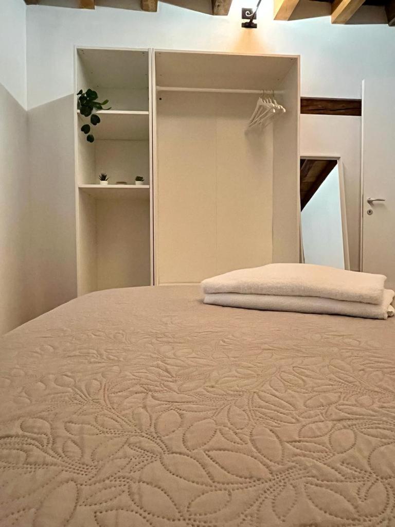 Teodorico Room & Apartment Верона Екстер'єр фото